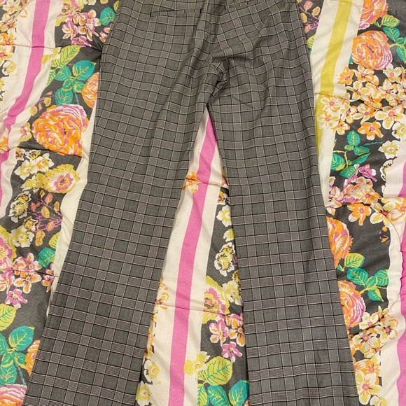 New with tags - Picture 2 of 2